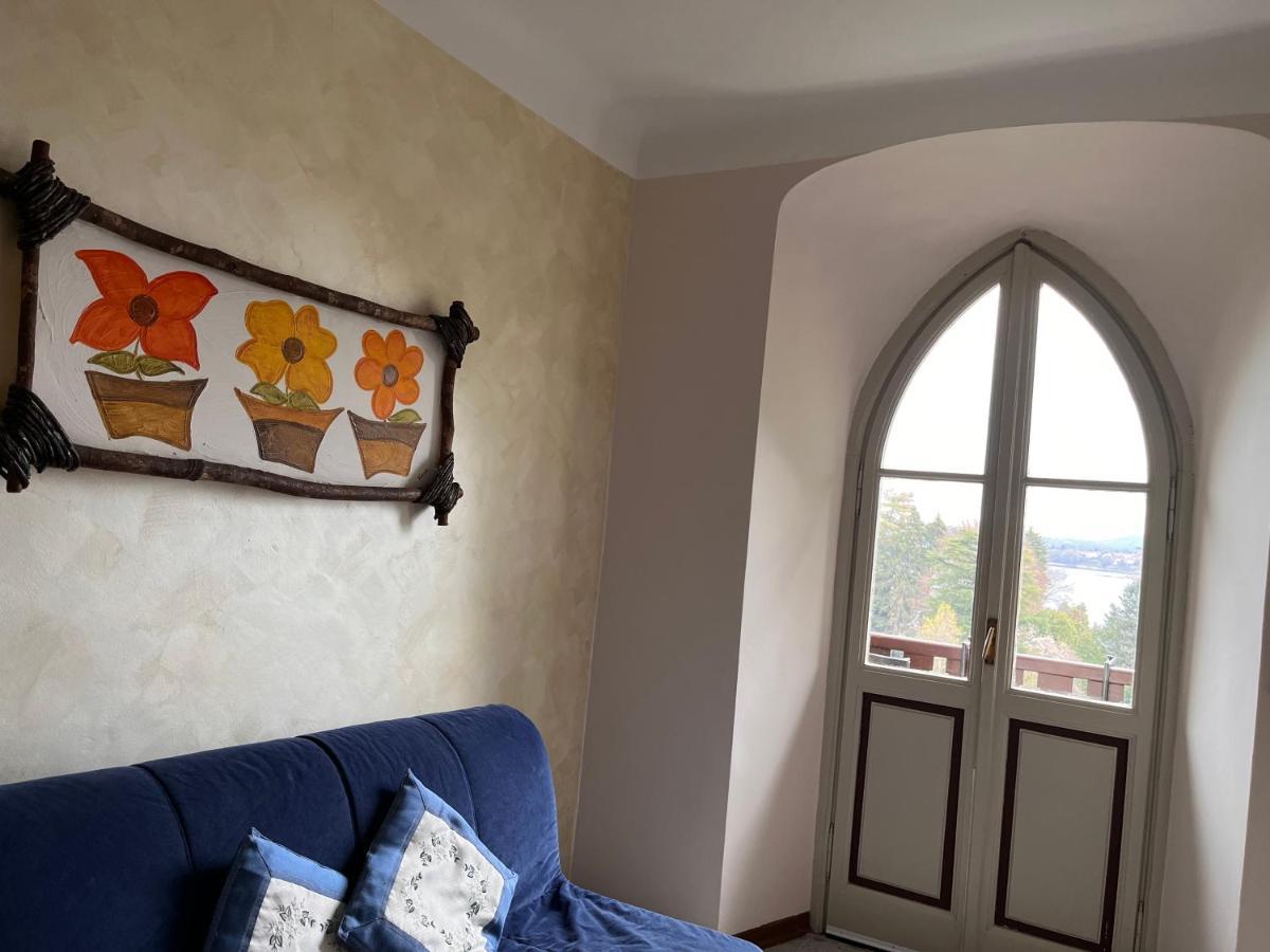 Vsc Apartment - Appartamento In Villa Storica Vista Lago E Piscina Lesa Zewnętrze zdjęcie