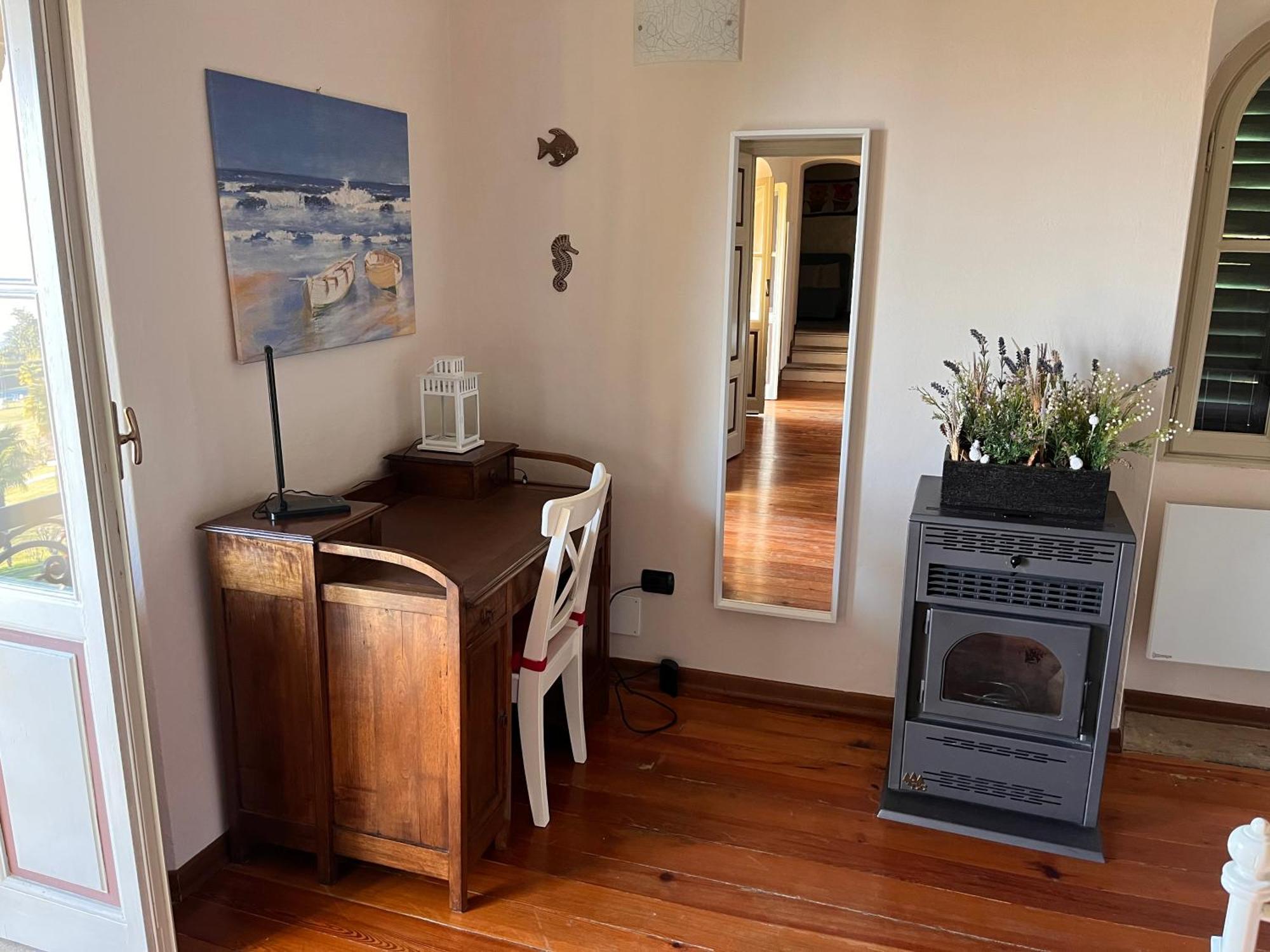 Vsc Apartment - Appartamento In Villa Storica Vista Lago E Piscina Lesa Zewnętrze zdjęcie